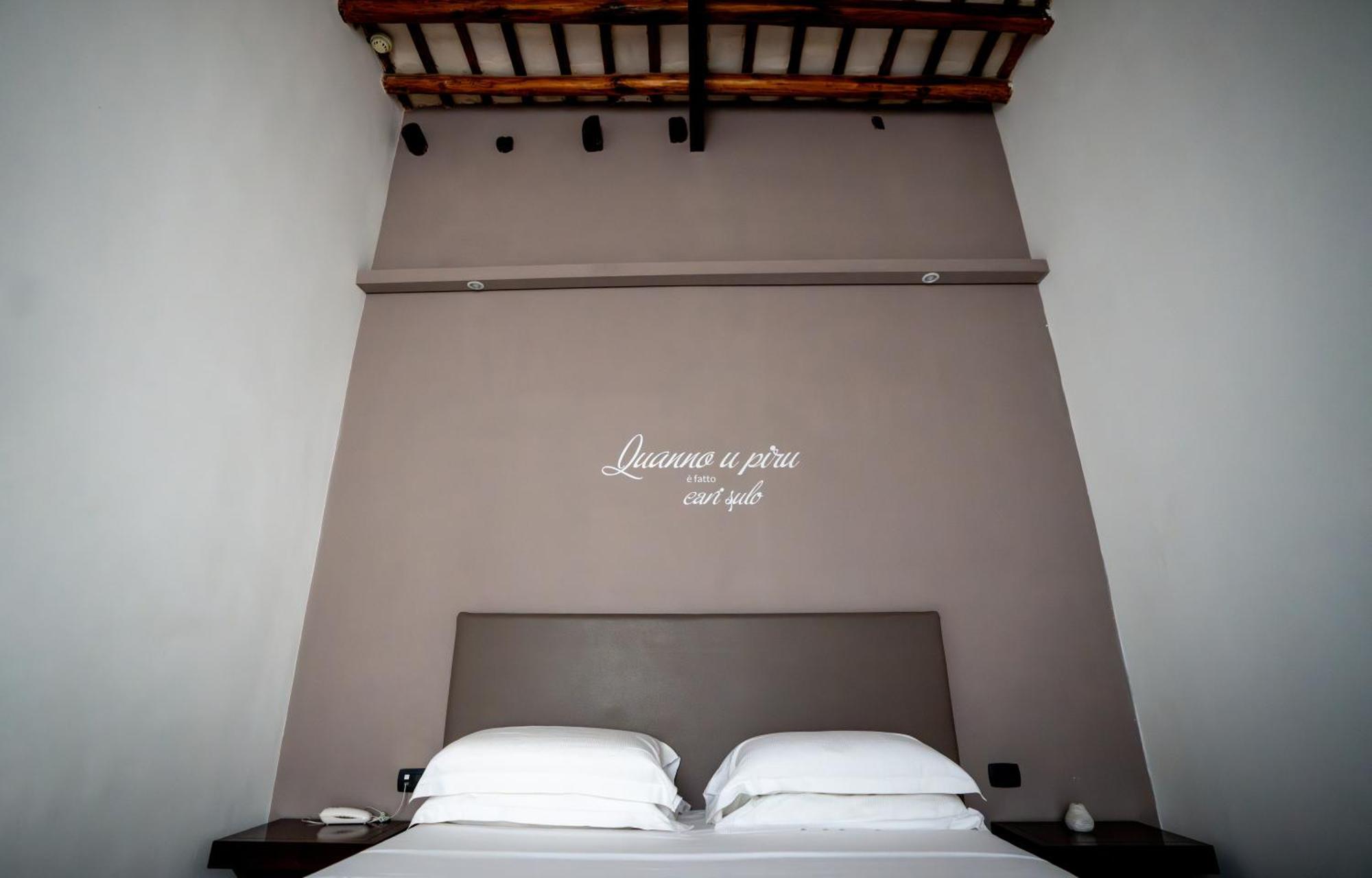 บาเดีย นูโอวา เรสซิเดนซ์ Hotel ตราปานี ภายนอก รูปภาพ